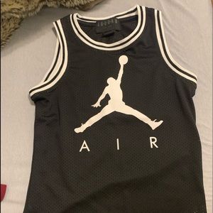 Jordan tank top, size small but also fits as an xs. Never worn. Bran new